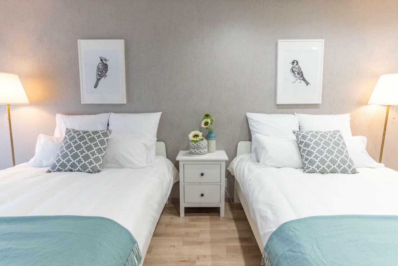 Bijou Suites Cyan Осака Экстерьер фото